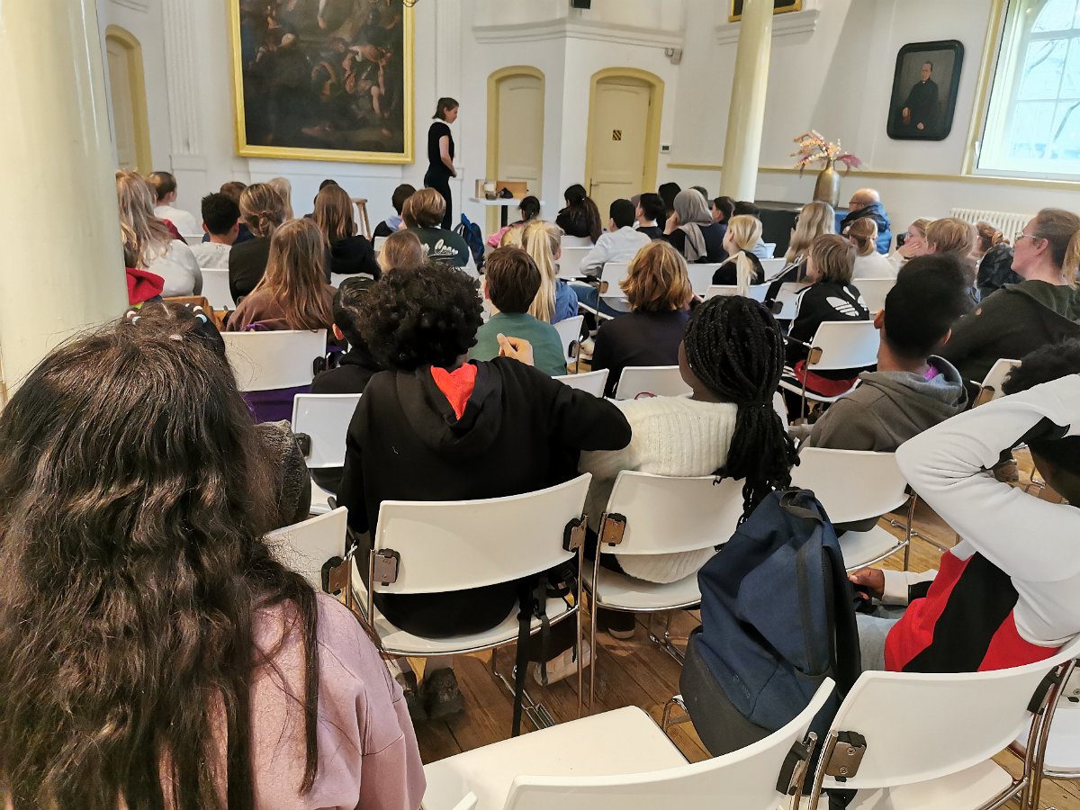 KSD2024-Janna de Lathouwer verteller Schuikerk De Hoop